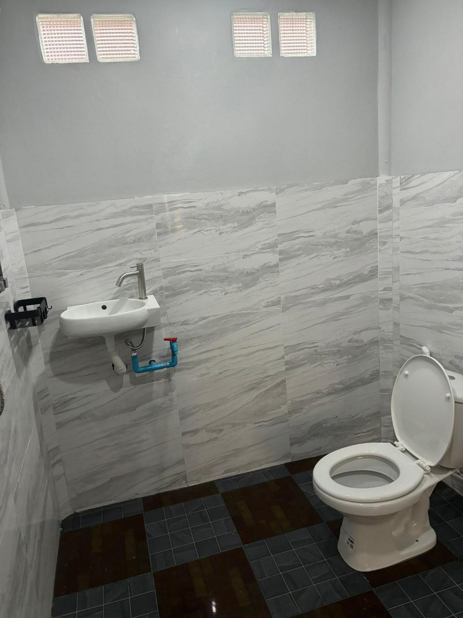 Tonmai Suites Ko Lanta Exteriér fotografie