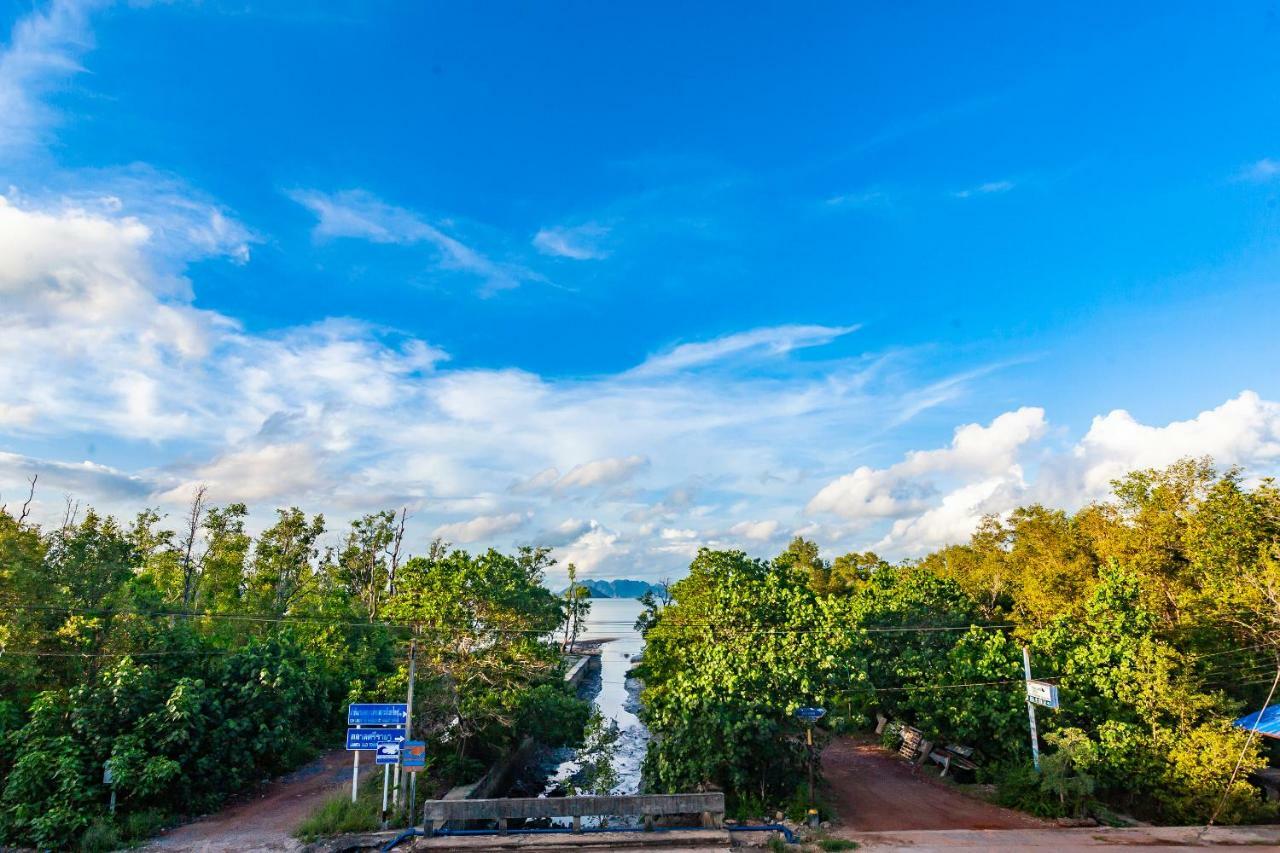 Tonmai Suites Ko Lanta Exteriér fotografie