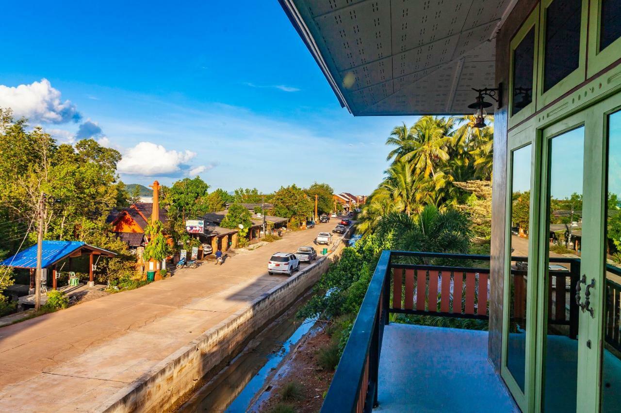 Tonmai Suites Ko Lanta Exteriér fotografie